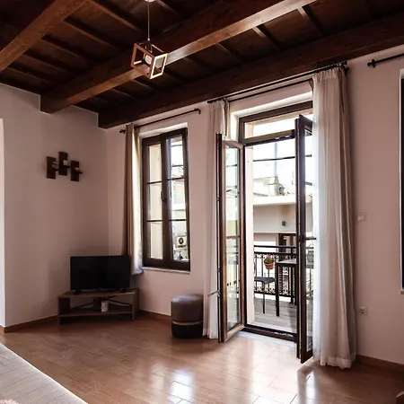 Two Floor Old Town *
